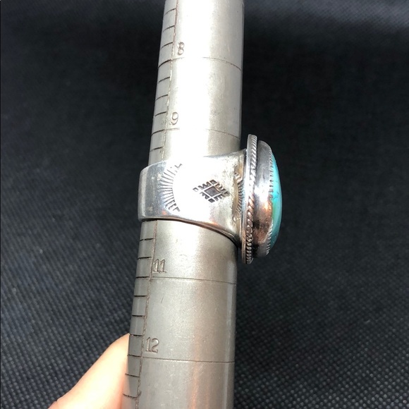 Large  Native American Navajo turquoise ring - Picture 6 of 6